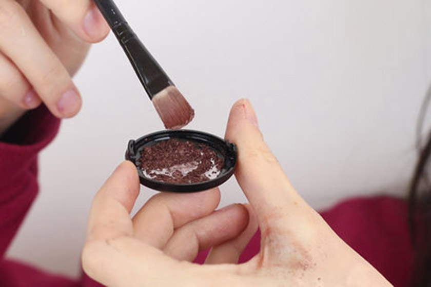 اشتباهات آرایشی چشم