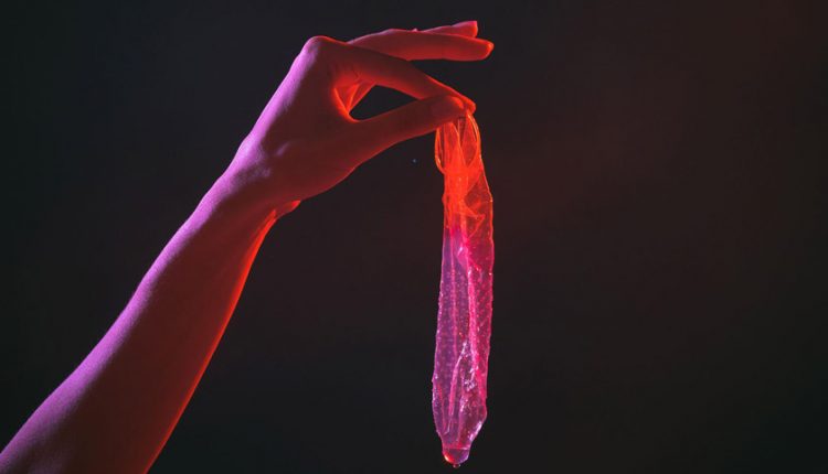 دلایل پاره شدن کاندوم