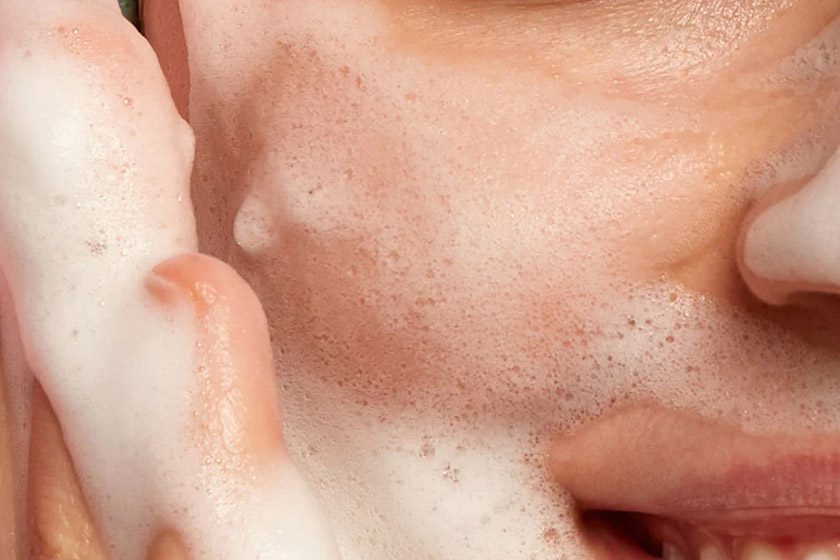 تاثیر پاکسازی نکردن پوست بر پیری