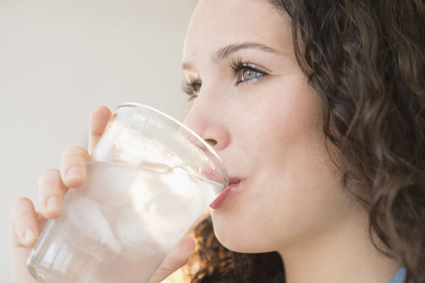 آبرسانی صورت برای پوست‌های دهیدراته