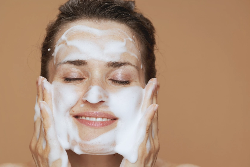 پاکسازی پوست