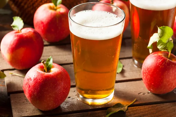 مزایای استفاده از سرکه سیب برای صورت چیست؟