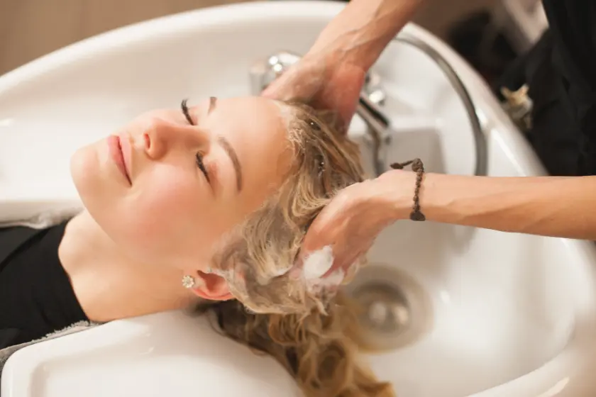 روتین مراقبت از موی دکلره شده