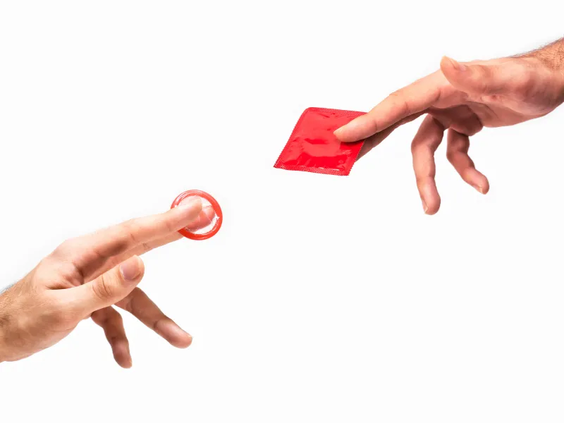 کاندوم چیست؟
