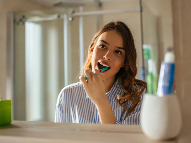 معرفی بهترین خمیردندان‌های ایرانی برای لثه حساس